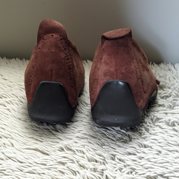 Merrell Brown Suede Mary Jane Flats with Black Rubber Soles Size 10 - Picture 4 of 9